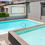 Aurora 3*