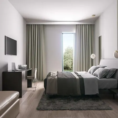 Aurora Apartahotel 3*