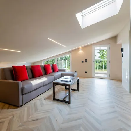 아파트호텔 Aurora 페스키에라델가르다