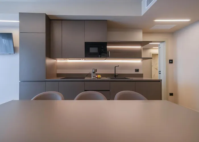 Aurora 3* 페스키에라델가르다