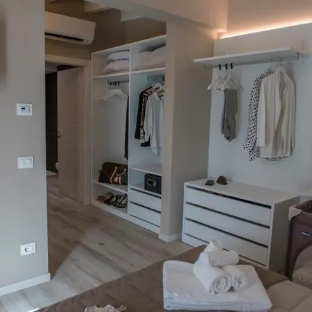 Aurora Πεσκιέρα ντελ Γκάρντα