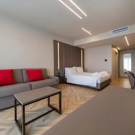 Ξενοδοχείο με διαμερίσματα Aurora 3*