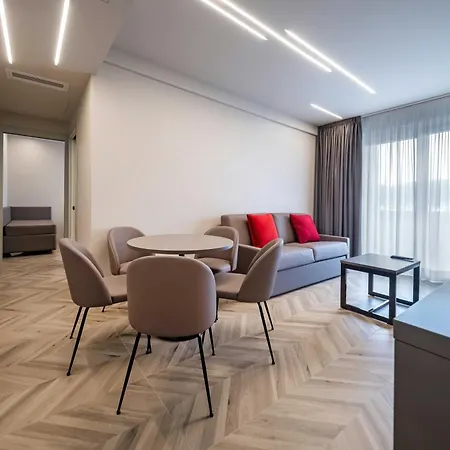 Aparthotel Aurora