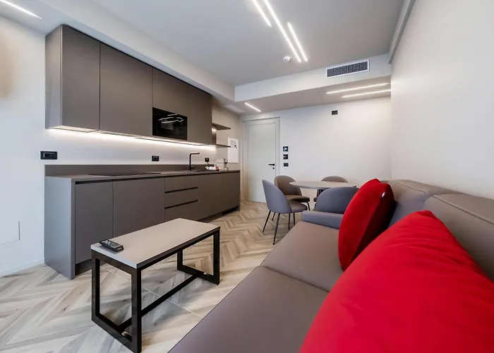 Aurora 3*