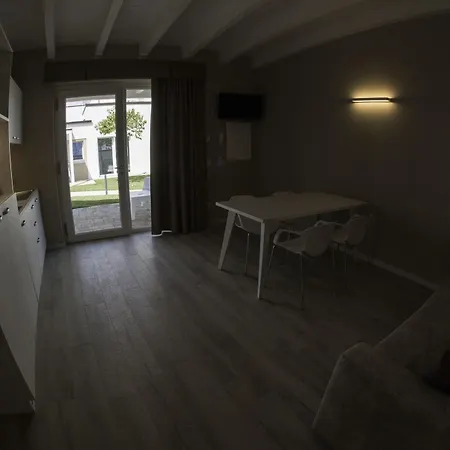 Aparthotel Aurora