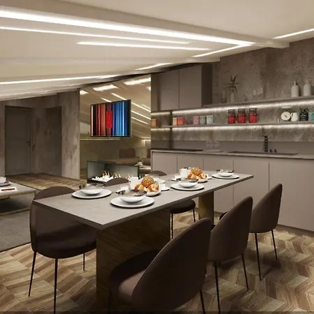 Aurora Aparthotel 3*