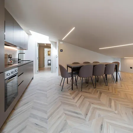 Aurora Peschiera del Garda