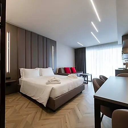 Aurora 3*