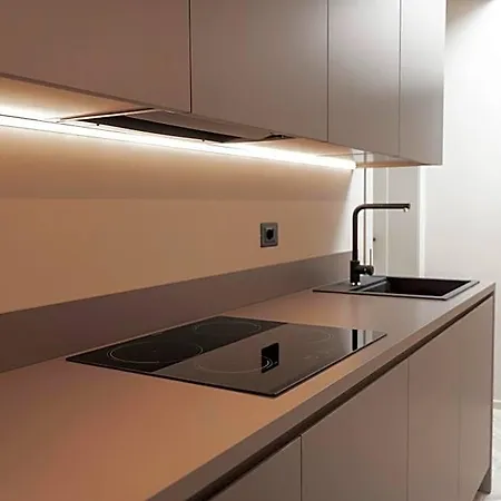 Aurora 3*