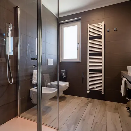 Aparthotel Aurora Peschiera del Garda