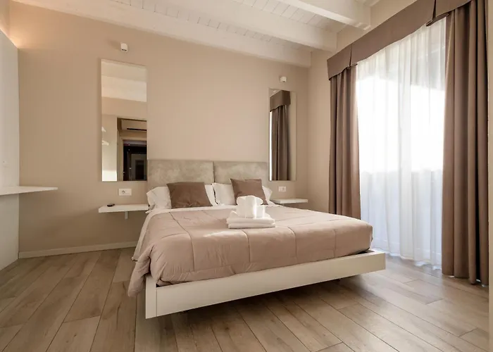 Aurora Aparthotel Peschiera del Garda